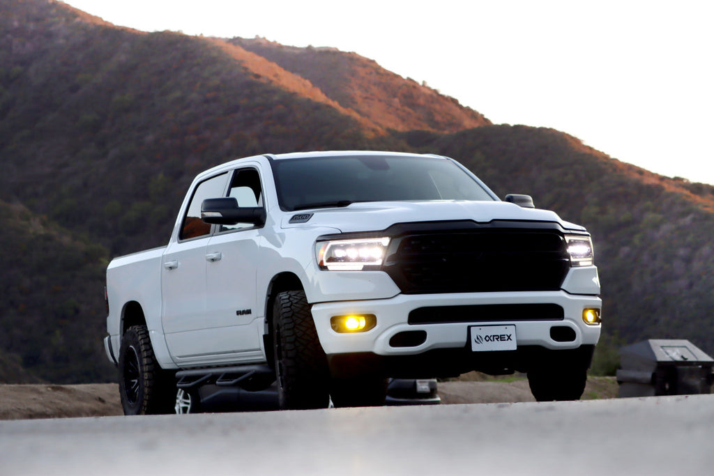 ALPHA REX LIGHTING – Luna custom leds
